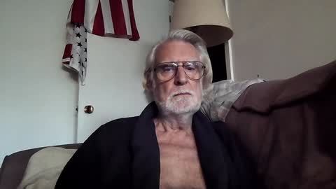 AlphaUniform online show from 01.10.25