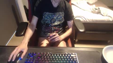 Snapshot of altijdhard97 chatting on 12.21.25 altijdhard97 online show from 12.21.25