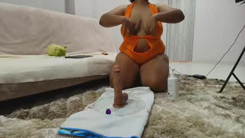 aluna_sm online show from 05.25.26
