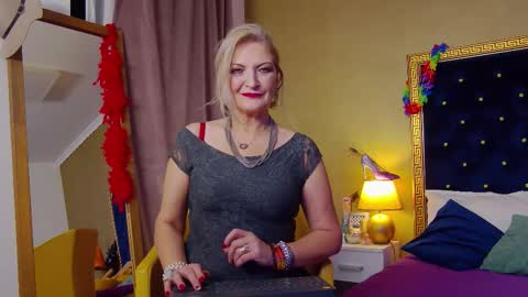 Alura Jenson online show from 12.01.25