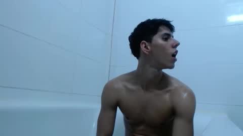 alvarodancer online show from 11.07.25