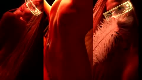 Snapshot of alvuwka chatting on 12.17.25 Alvuwka online show from 12.17.25