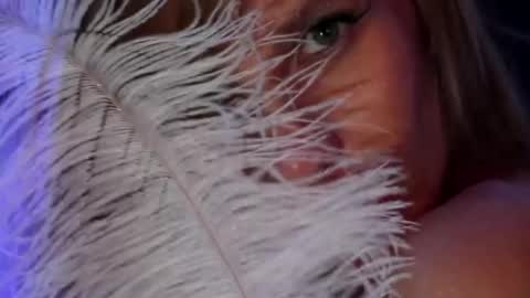 Snapshot of alvuwka chatting on 01.17.26 Alvuwka online show from 01.17.26