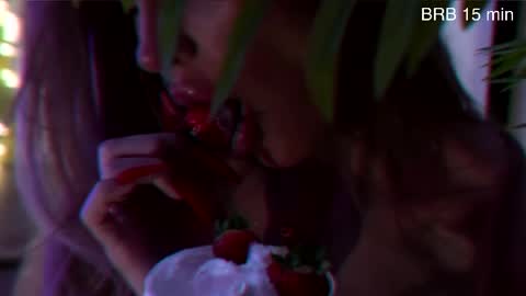 Snapshot of alvuwka chatting on 02.19.26 Alvuwka online show from 02.19.26