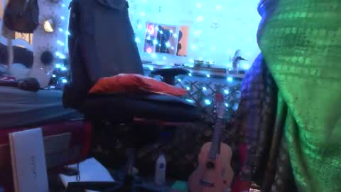 Snapshot of alwaysniceguy2 chatting on 09.17.25 HoneyMelonGuy online show from 09.17.25