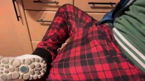 alwshrny23 online show from 02.13.25