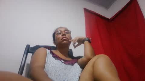 analia online show from 10.18.25