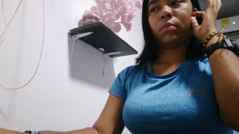 analia online show from 12.18.25