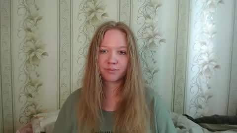 Snapshot of alya764770 chatting on 05.19.26 alya764770 online show from 05.19.26