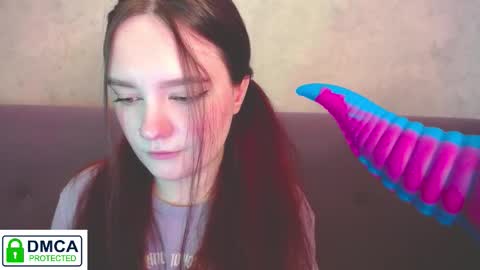 Snapshot of alyssa__scarlet chatting on 10.22.25 Alyssa online show from 10.22.25