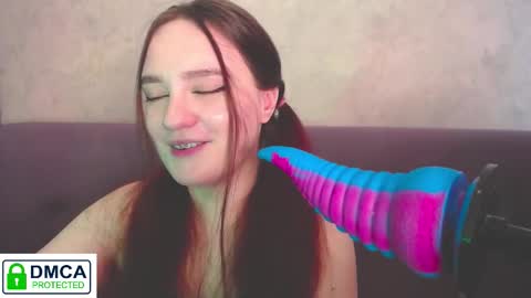 Snapshot of alyssa__scarlet chatting on 10.24.25 Alyssa online show from 10.24.25