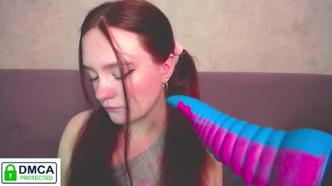 Snapshot of alyssa__scarlet chatting on 11.20.25 Alyssa online show from 11.20.25