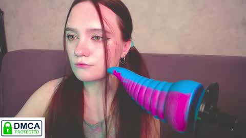 Snapshot of alyssa__scarlet chatting on 11.21.25 Alyssa online show from 11.21.25