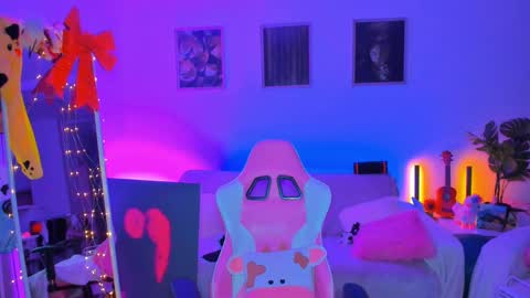 alyssa_smitt online show from 02.27.25