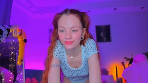 alyssa_smitt online show from 10.06.25