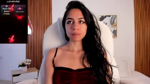alyssabeauty_ online show from 05.17.26