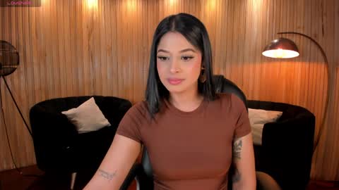 Snapshot of alyssadean_ chatting on 05.25.26 Aly online show from 05.25.26