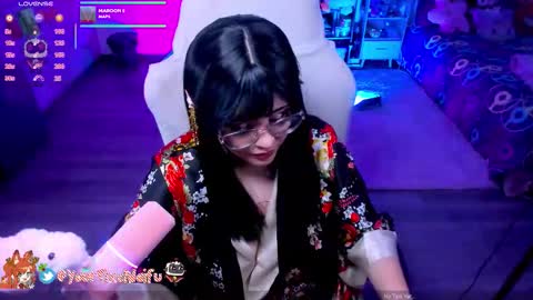  . Monday to Saturday at 10pm and 6am Colombia time online show from 11.15.25