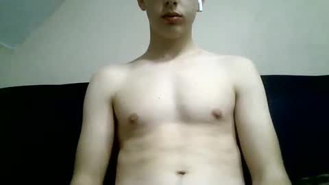 Snapshot of alzuhki975150 chatting on 03.03.26 alzuhki975150 online show from 03.03.26