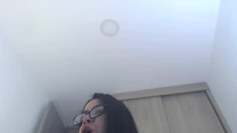 valentia online show from 03.04.26