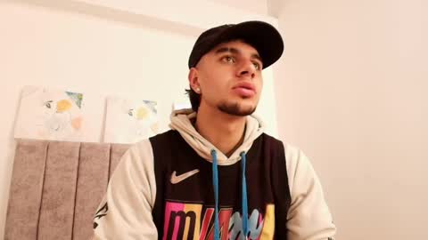 Amadeo Wild online show from 01.30.25