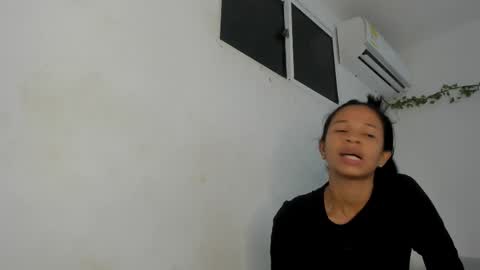 AMAIA online show from 04.05.26