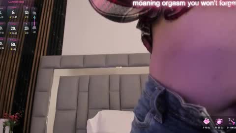 Snapshot of amaiarojas7 chatting on 11.26.25 Amaia online show from 11.26.25