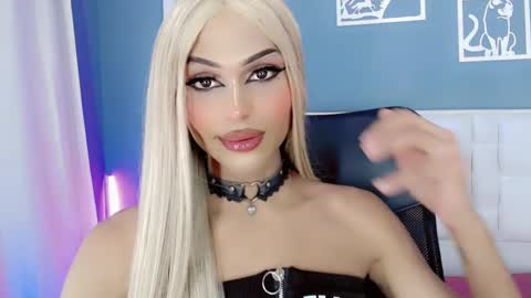 amal_baddel_ online show from 01.09.25