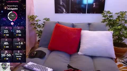 Snapshot of amalia_brunette chatting on 03.02.25 AMALIA online show from 03.02.25