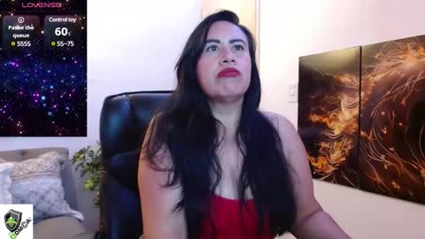 Snapshot of amalia_brunette chatting on 03.12.25 AMALIA online show from 03.12.25