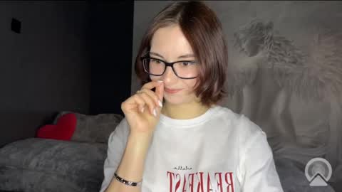 Snapshot of amalia_lambert13 chatting on 05.28.26 amalia_lambert13 online show from 05.28.26