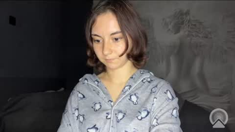 Snapshot of amalia_lambert13 chatting on 06.11.26 amalia_lambert13 online show from 06.11.26