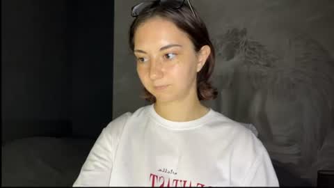 Snapshot of amalia_lambert13 chatting on 06.30.26 amalia_lambert13 online show from 06.30.26