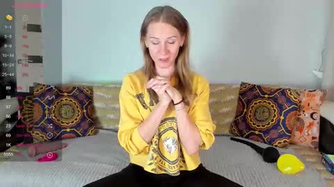 Snapshot of amalia_mio chatting on 02.08.26 Amalia online show from 02.08.26