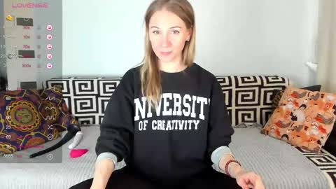 Snapshot of amalia_mio chatting on 02.26.26 Amalia online show from 02.26.26