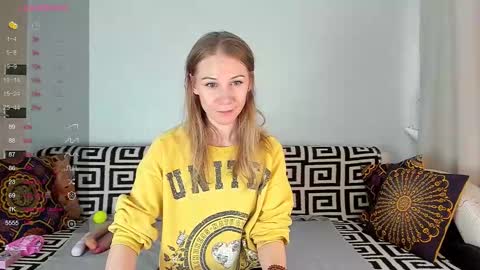 Snapshot of amalia_mio chatting on 03.22.26 Amalia online show from 03.22.26