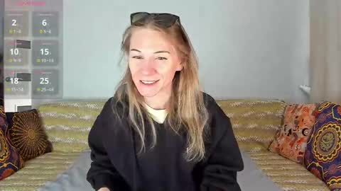 Snapshot of amalia_mio chatting on 04.12.26 Amalia online show from 04.12.26