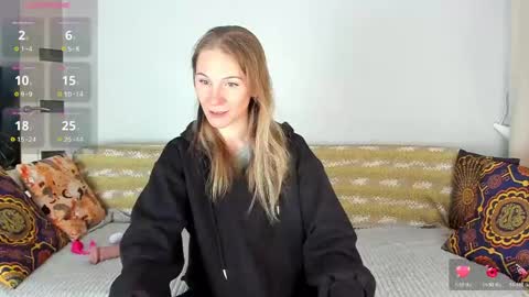 Snapshot of amalia_mio chatting on 04.15.26 Amalia online show from 04.15.26