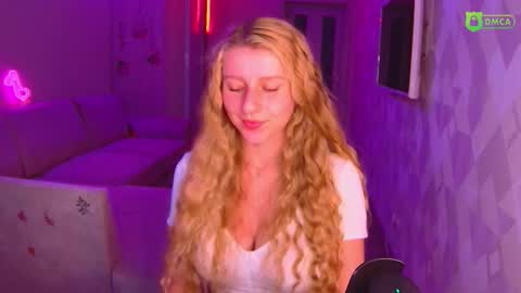 Snapshot of amaliaqueen999 chatting on 10.27.25 Amalia online show from 10.27.25