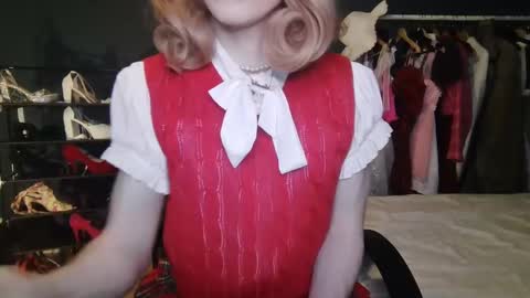 Amalie online show from 02.02.25