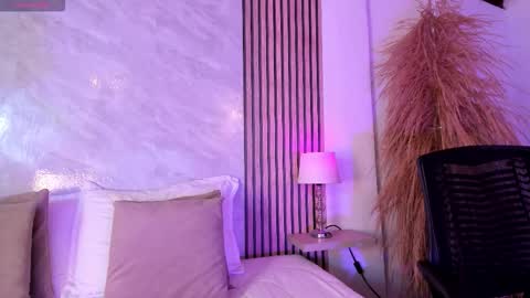 Luisa online show from 10.30.25