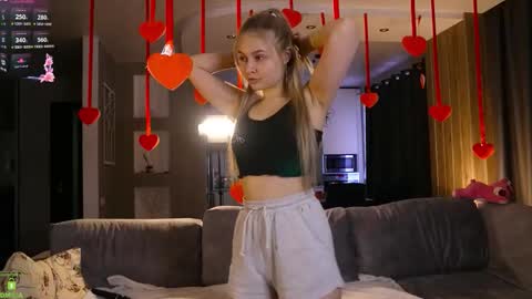 Snapshot of amanda_sayhey chatting on 02.15.26 online show from 02.15.26