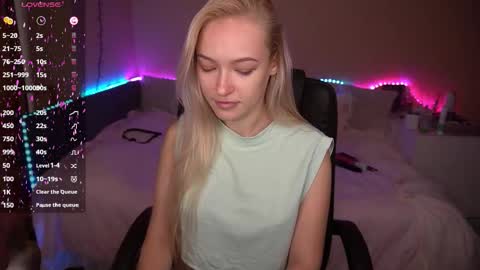 Snapshot of amandaafire chatting on 10.05.25 Amanda online show from 10.05.25