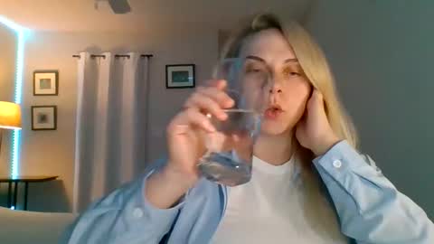 Amanda online show from 11.14.25