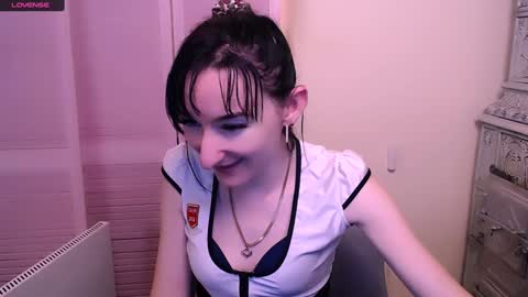 Snapshot of amandasentin chatting on 12.04.24 Amanda online show from 12.04.24