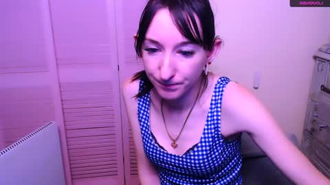 Snapshot of amandasentin chatting on 12.23.24 Amanda online show from 12.23.24