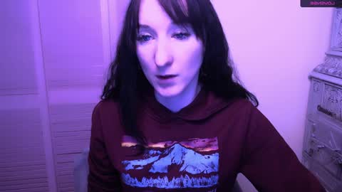 Snapshot of amandasentin chatting on 12.30.24 Amanda online show from 12.30.24