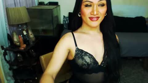 Suzie online show from 03.25.26