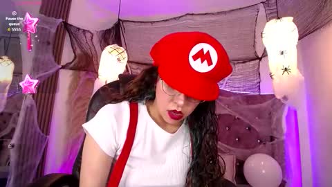 amara_davis1 online show from 10.21.25