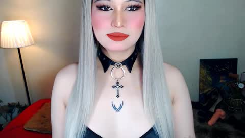 Snapshot of amara_perry30 chatting on 02.12.26 Amara online show from 02.12.26